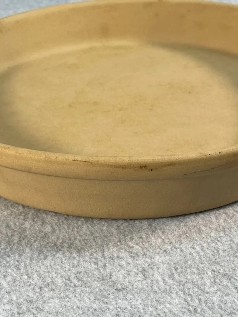 Pampered Chef Deep Dish Baker Round Stoneware Baking Family Heritage #1390 10 in
